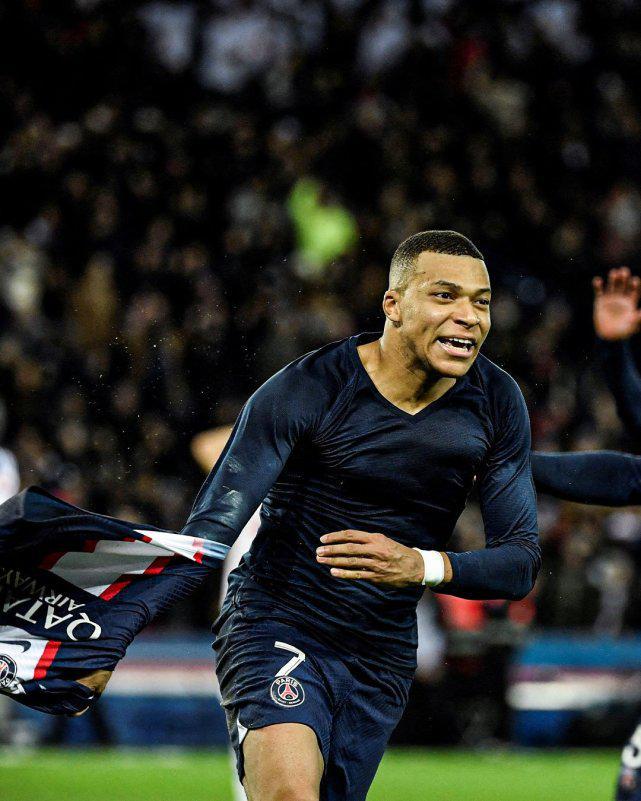 亚冠倒计时,皇家马德里赛前完成体检,细节引发关注,媒体盛赞,心理建设被强调的简单介绍 亚冠倒计时,皇家马德里赛前完成体检,细节引发关注,媒体盛赞,心理建设被强调的简单介绍