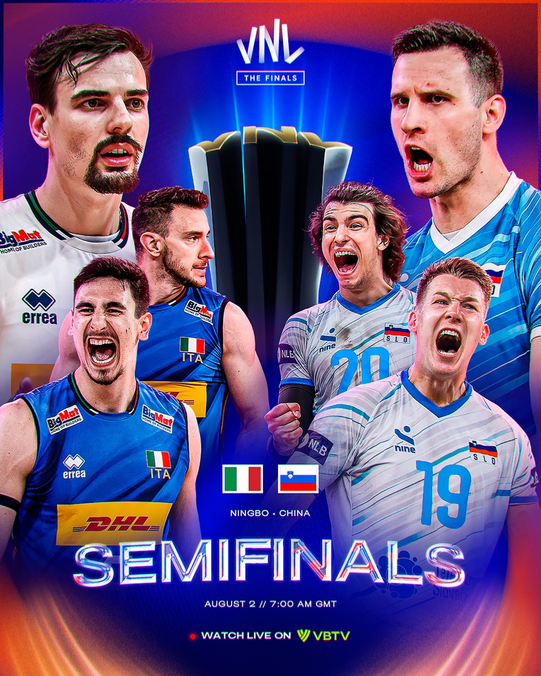 包含赛地聚焦：荷甲窗口期热度飙升；罗马豪取连胜；质疑声仍在；数据趋势出现新变化的词条