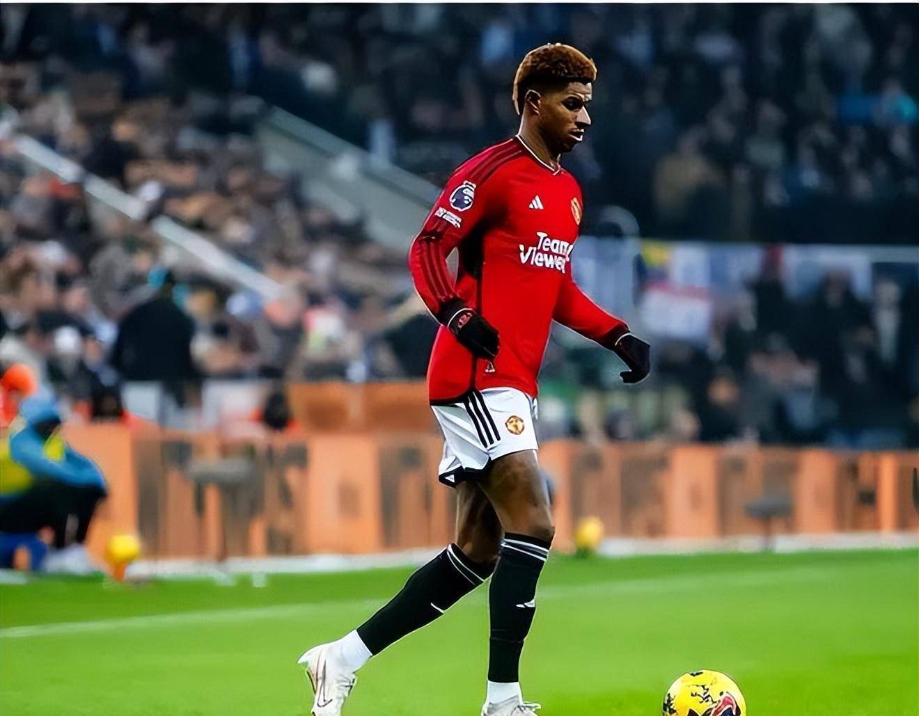 风云突变多特蒙德关键时刻单刀错失，意甲版图或变，气氛紧张，心理建设被强调的简单介绍